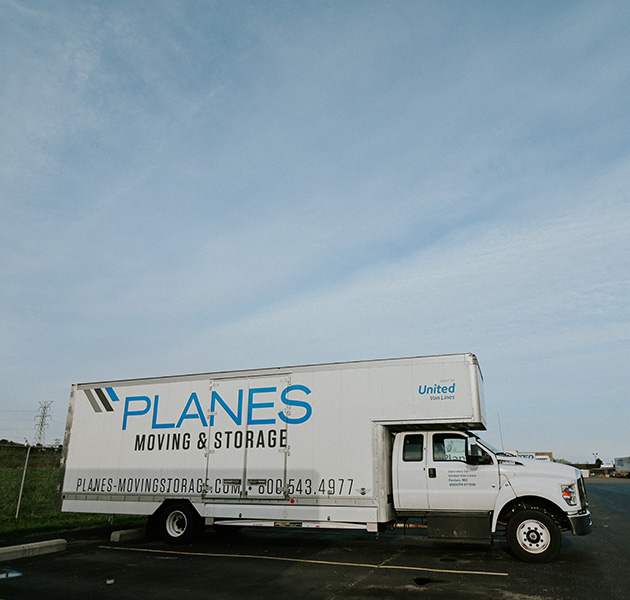 Planes truck